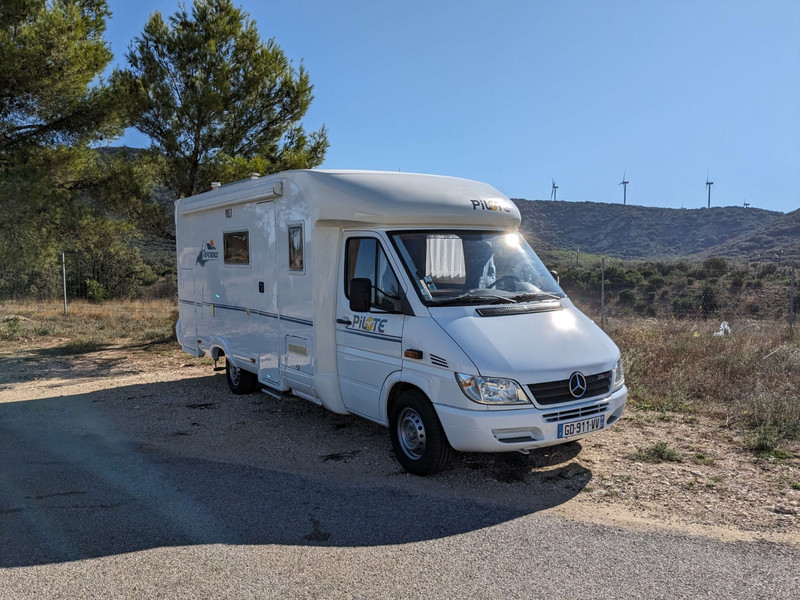 CAMPING CAR PROFILE PILOTE REFERENCE P-693